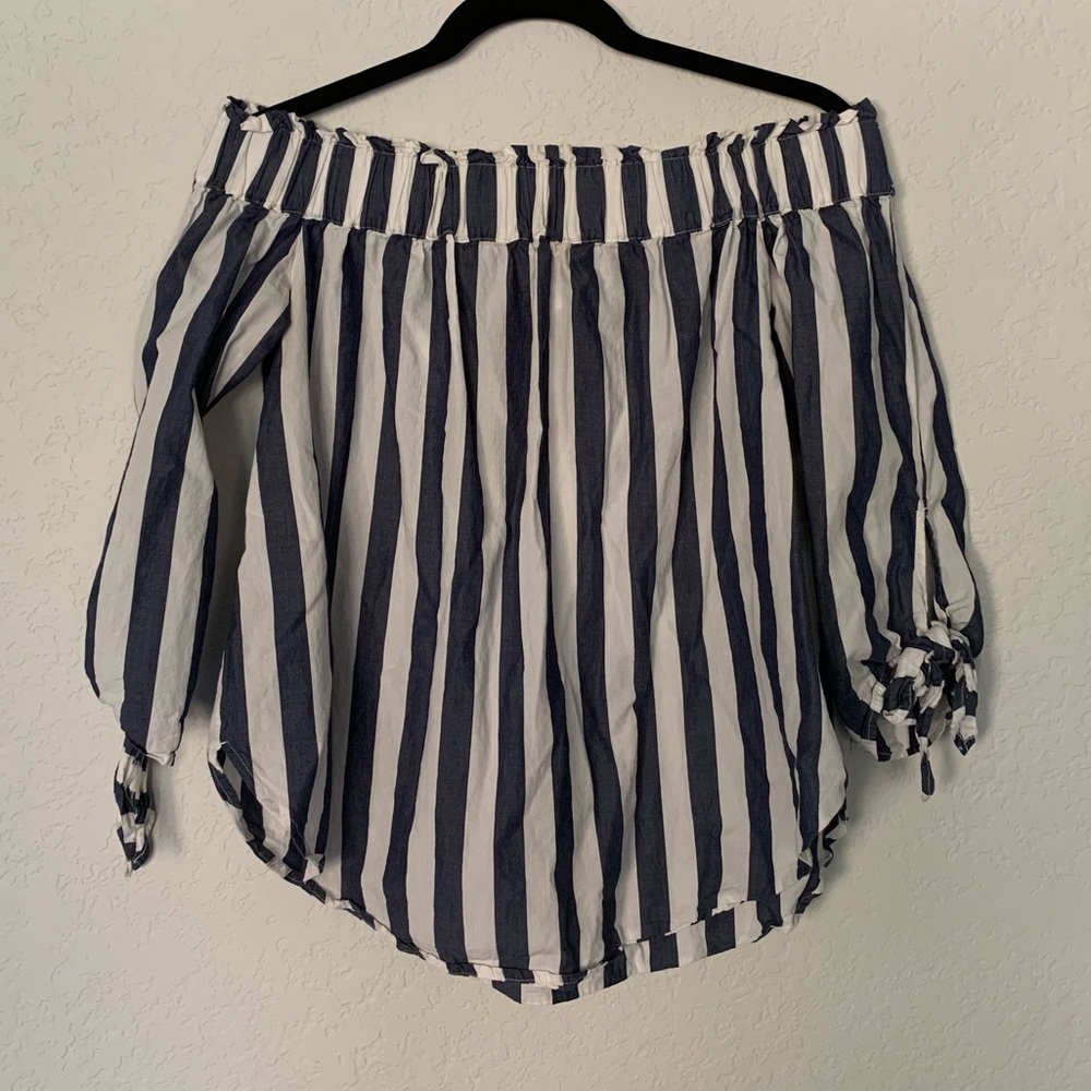 H&M off the shoulder top